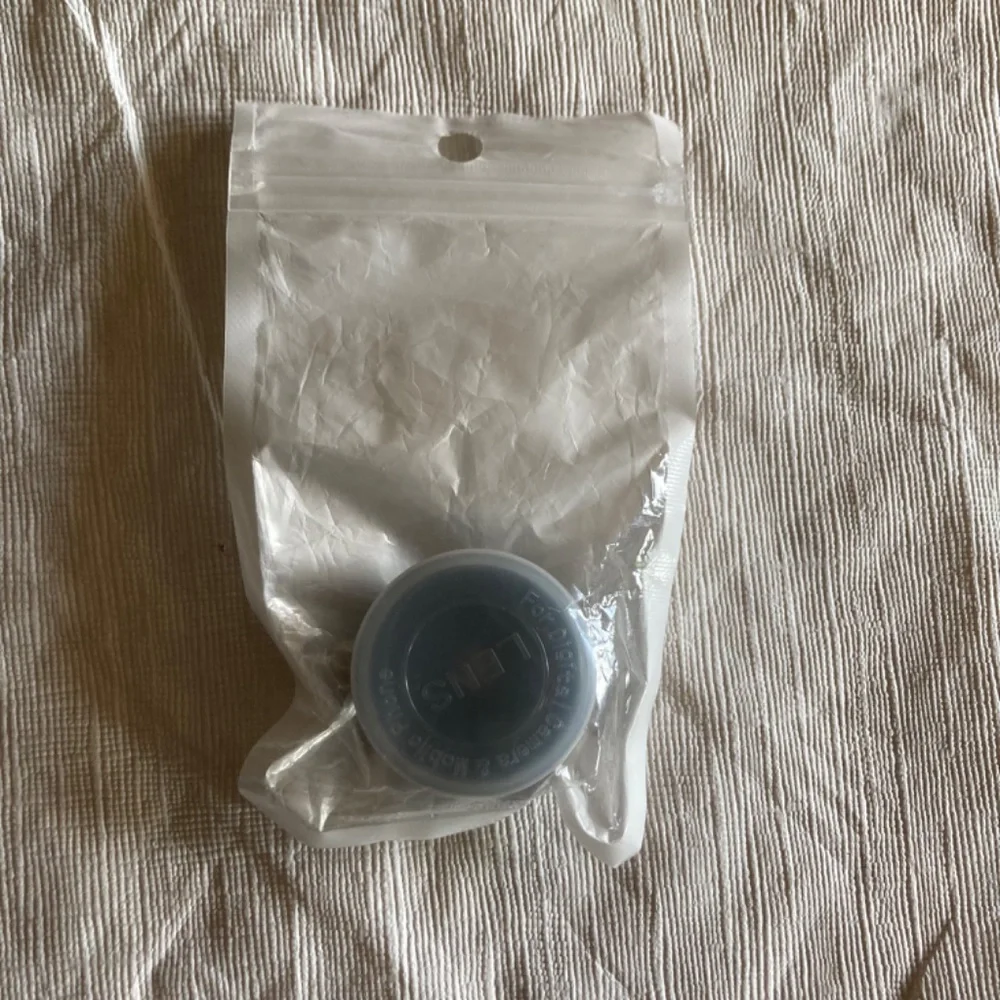 1L2012 Digital Camera Wide angle lens